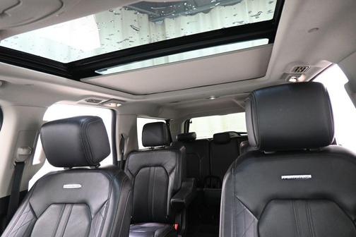 White Platinum Metallic Tri-Coat 2018 Ford Expedition Max Platinum