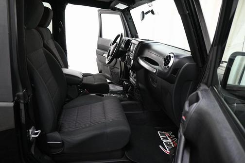 2012 Jeep Wrangler Sahara