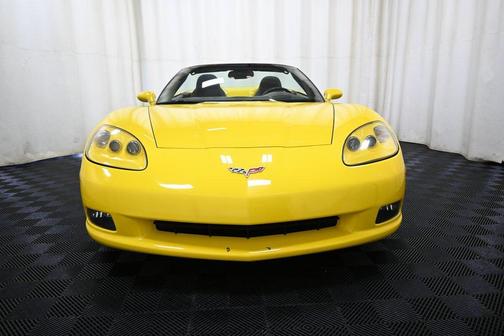 2005 Chevrolet Corvette Base