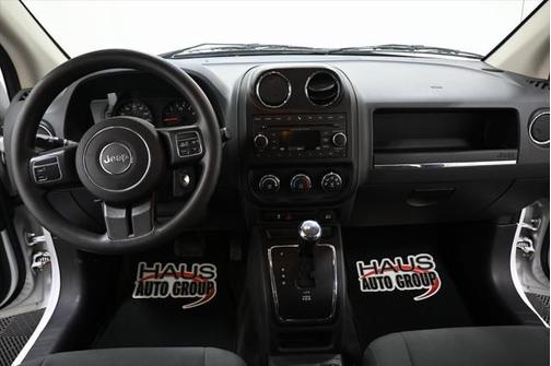 2012 Jeep Compass Sport