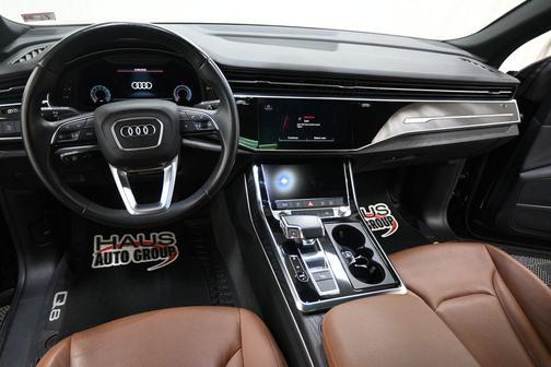 Mythos Black Metallic 2022 Audi Q8 55 Premium Plus