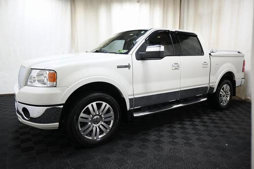 2006 Lincoln Mark LT Base