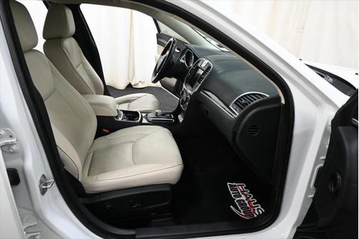 2018 Chrysler 300 Limited