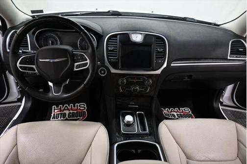 2018 Chrysler 300 Limited