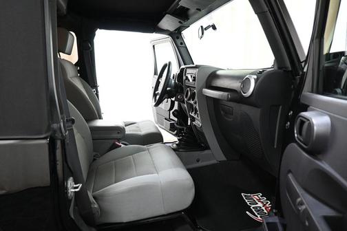 2009 Jeep Wrangler Sahara