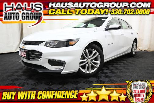 Summit White 2017 Chevrolet Malibu 1LT