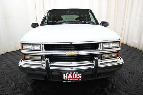 White 1995 Chevrolet Tahoe Base