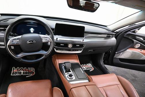 2019 Kia K900 Luxury