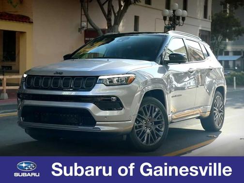 2022 Jeep Compass Latitude Lux