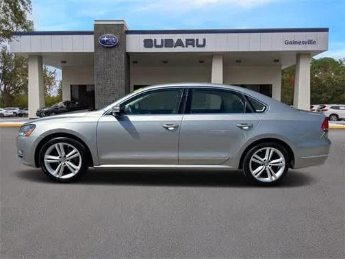 2014 Volkswagen Passat 1.8T Auto SEL Premium