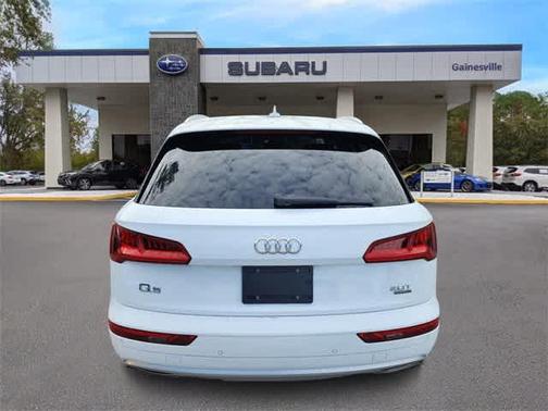2018 Audi Q5 2.0T Premium Plus