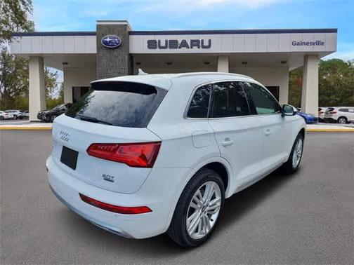 2018 Audi Q5 2.0T Premium Plus