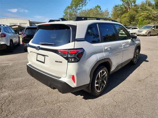 2025 Subaru Forester Hybrid Premium