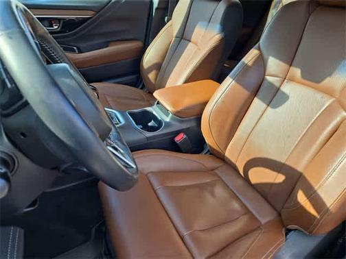 2022 Subaru Outback Touring