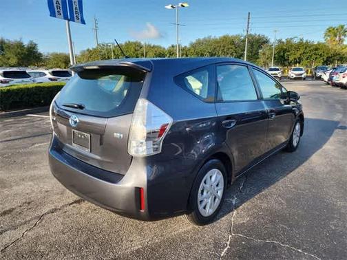 2012 Toyota Prius v Five