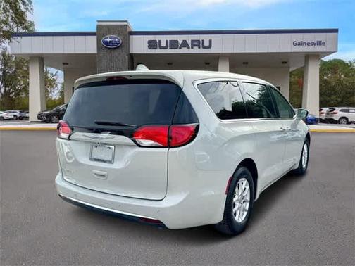 2020 Chrysler Pacifica Touring