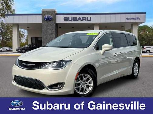 2020 Chrysler Pacifica Touring
