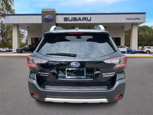 2025 Subaru Outback Touring XT