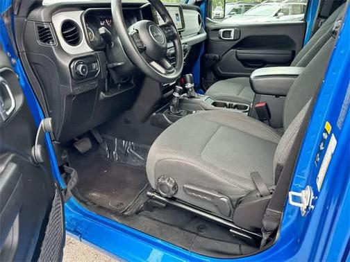 2024 Jeep Wrangler Sport