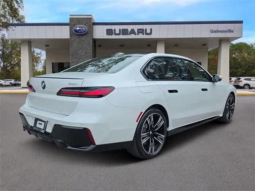 2024 BMW 740 740i