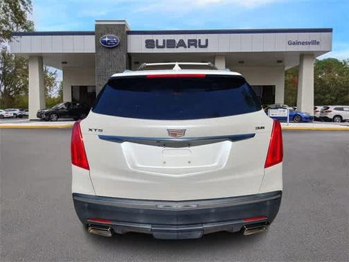 2017 Cadillac XT5 Base