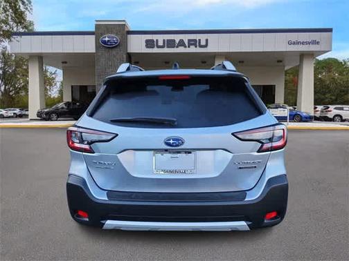 2025 Subaru Outback Touring