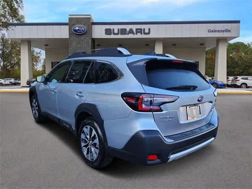 2025 Subaru Outback Touring