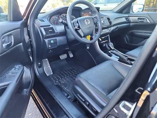 2017 Honda Accord Sport SE