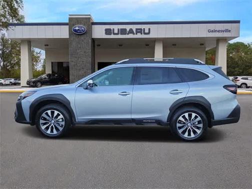 2025 Subaru Outback Touring