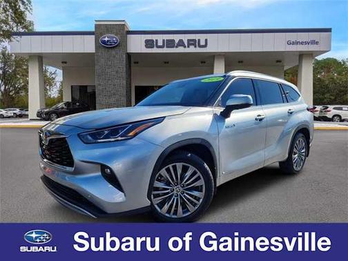 2021 Toyota Highlander Hybrid Platinum