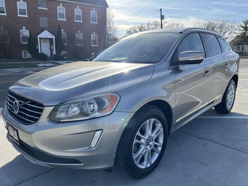 2016 Volvo XC60 T5 Premier