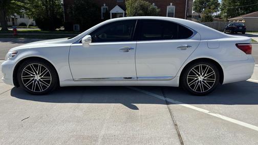 Starfire Pearl 2012 Lexus LS 460 Base