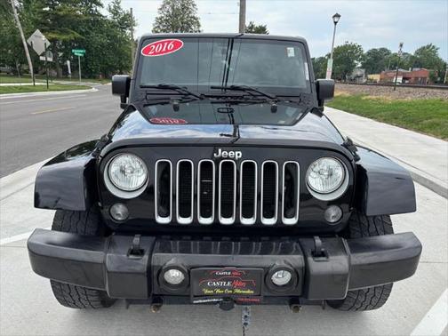 2016 Jeep Wrangler Unlimited Sahara