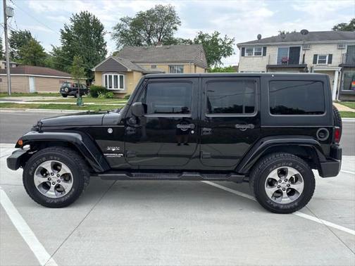 2016 Jeep Wrangler Unlimited Sahara