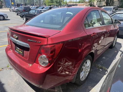 RED 2016 Chevrolet Sonic LT