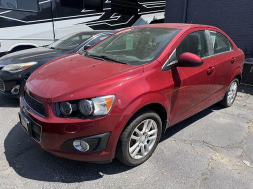RED 2016 Chevrolet Sonic LT