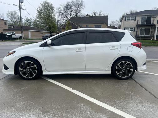 Blizzard Pearl 2016 Scion iM