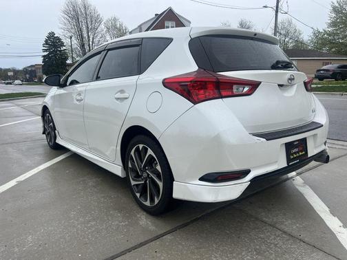 Blizzard Pearl 2016 Scion iM