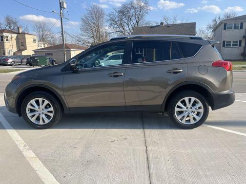 BRONZE 2013 Toyota RAV4 Limited