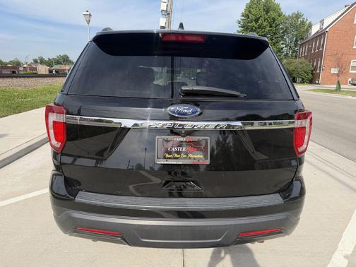 Shadow Black 2018 Ford Explorer Base
