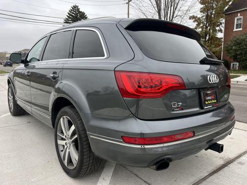 BLUE 2015 Audi Q7 3.0T Premium Plus