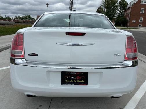 2012 Chrysler 300 Limited