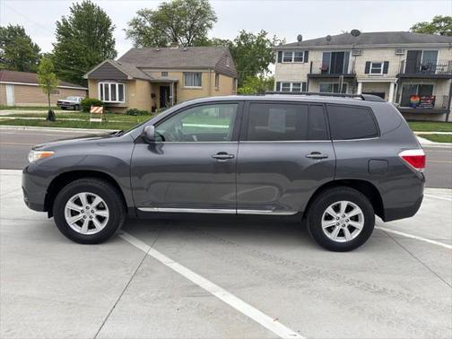 2013 Toyota Highlander SE