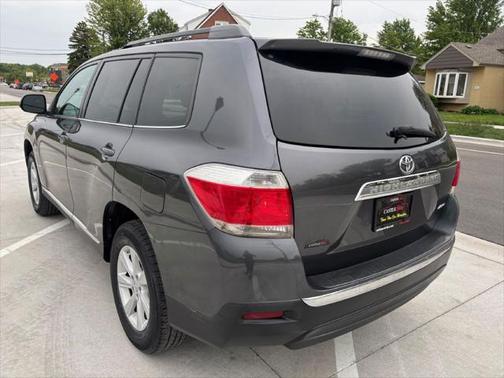2013 Toyota Highlander SE