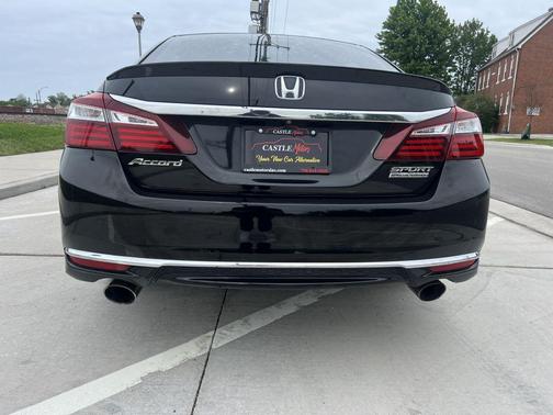 Crystal Black Pearl 2017 Honda Accord Sport SE