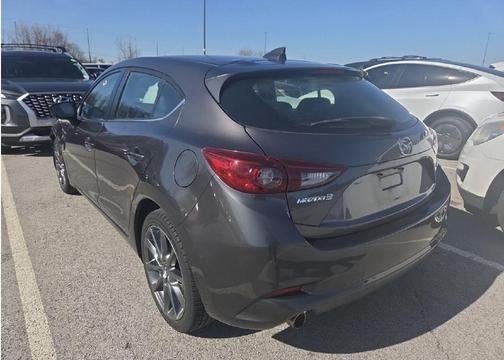 2018 Mazda Mazda3 Touring
