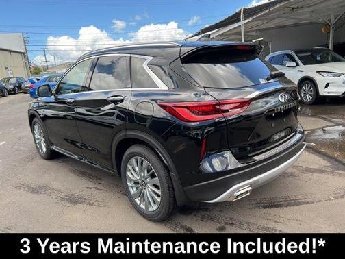 Black Obsidian 2024 INFINITI QX50 Luxe