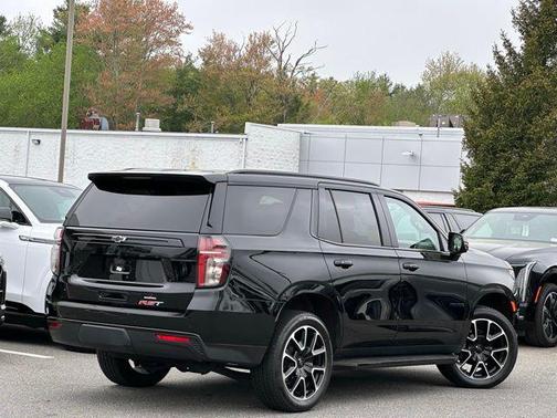 2024 Chevrolet Tahoe 4WD RST