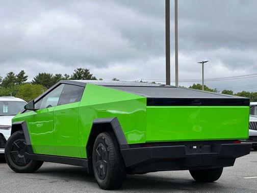 2024 Tesla Cybertruck Cyberbeast