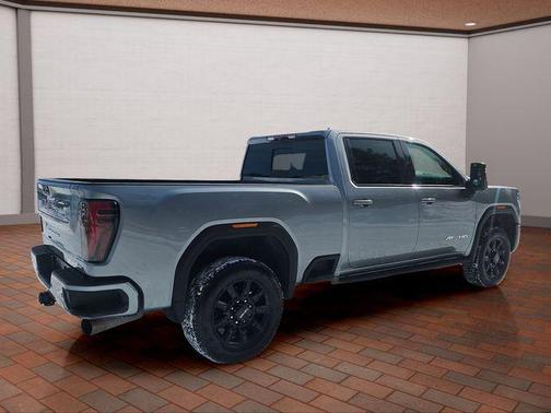 2024 GMC Sierra 2500 AT4